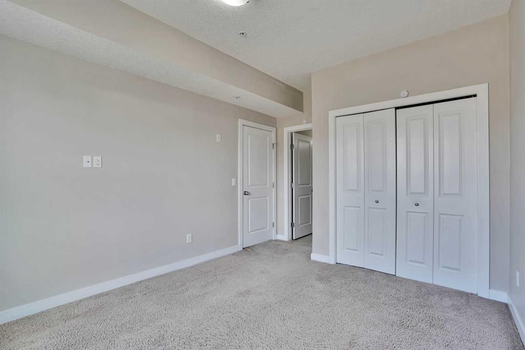 13-330 2Nd Street West, Brooks, AB - Indoor
