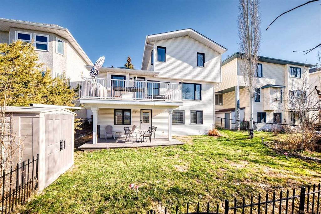 402 Citadel Hills Circle Nw, Calgary, AB - Outdoor With Balcony