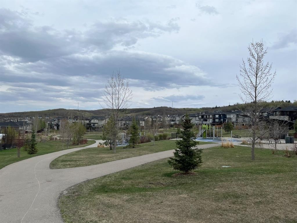 46 Crestridge Bay Sw, Calgary, AB - Outdoor With View