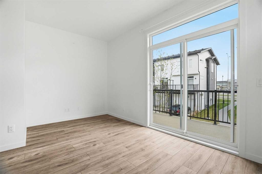 32 Walgrove Common Se, Calgary, AB - Indoor Photo Showing Other Room
