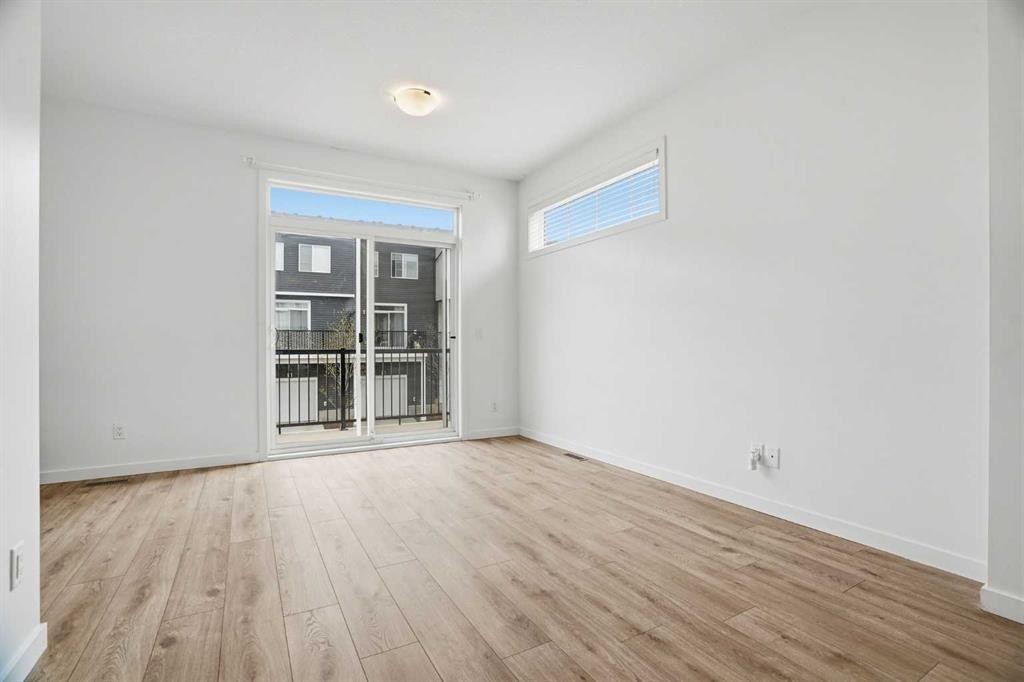 32 Walgrove Common Se, Calgary, AB - Indoor Photo Showing Other Room