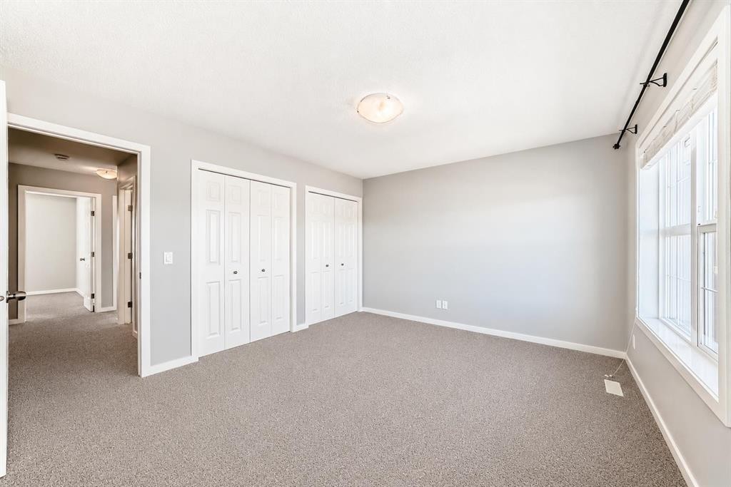 393 Legacy Boulevard Se, Calgary, AB - Indoor Photo Showing Other Room