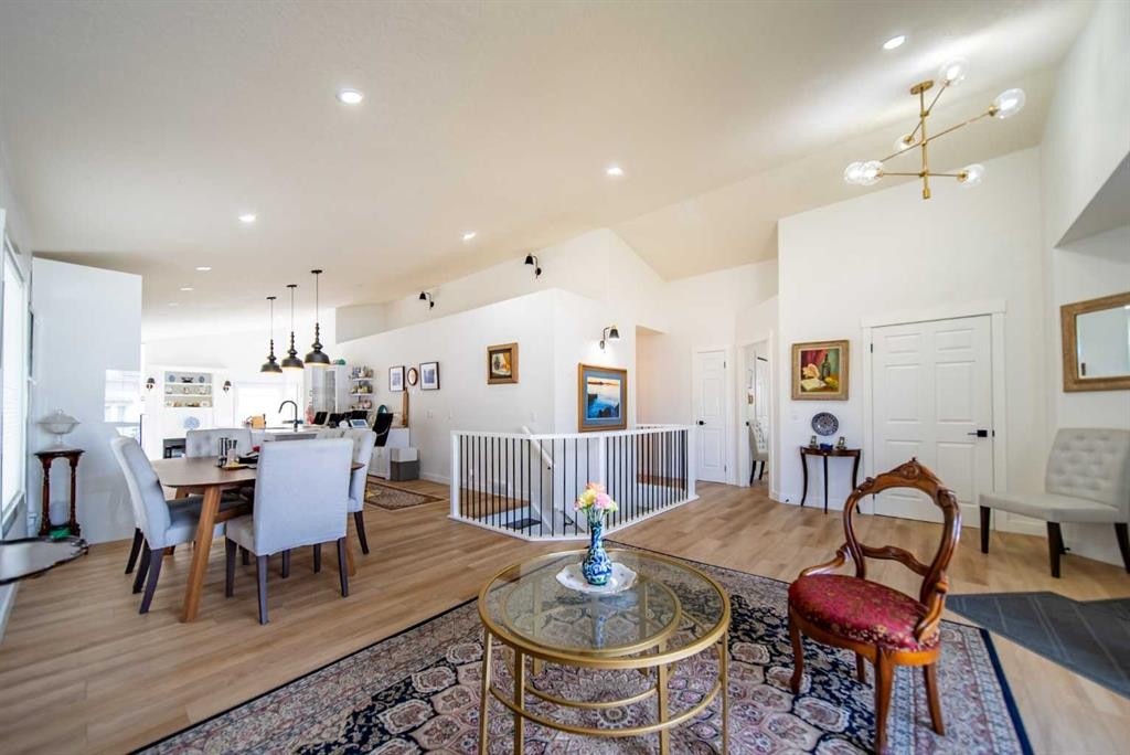 9 Scripps Landing Nw, Calgary, AB - Indoor