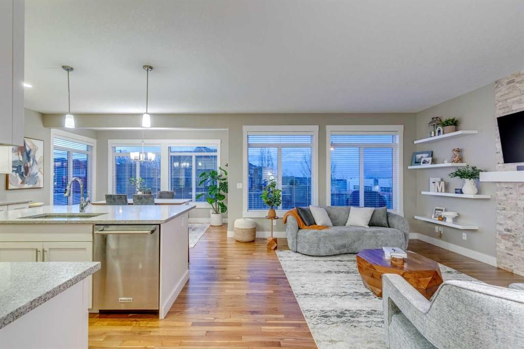 490 Mahogany Manor Se, Calgary, AB - Indoor