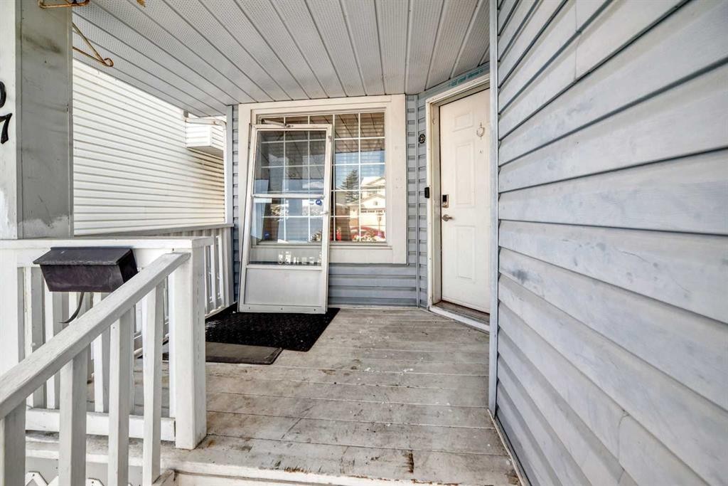 207 Eldorado Close Ne, Calgary, AB - Outdoor With Deck Patio Veranda With Exterior