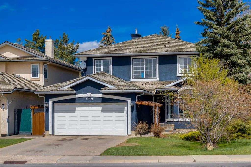 439 Mountain Park Drive Se, Calgary, AB - Outdoor With Facade