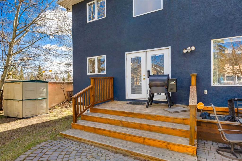 439 Mountain Park Drive Se, Calgary, AB - Outdoor With Deck Patio Veranda