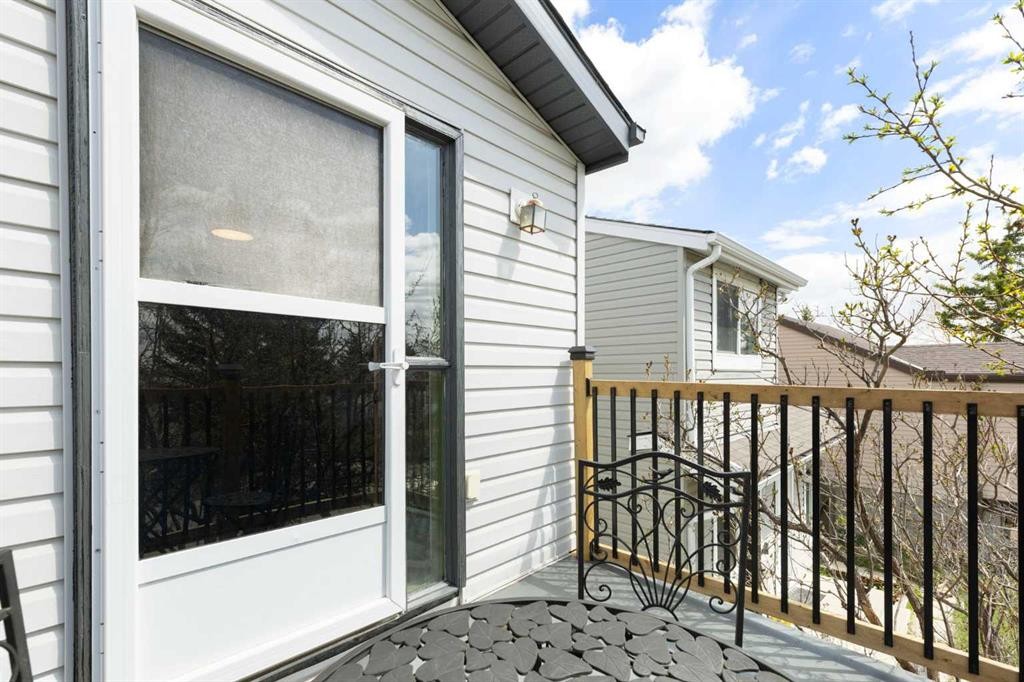 84 Abingdon Crescent Ne, Calgary, AB - Outdoor With Exterior