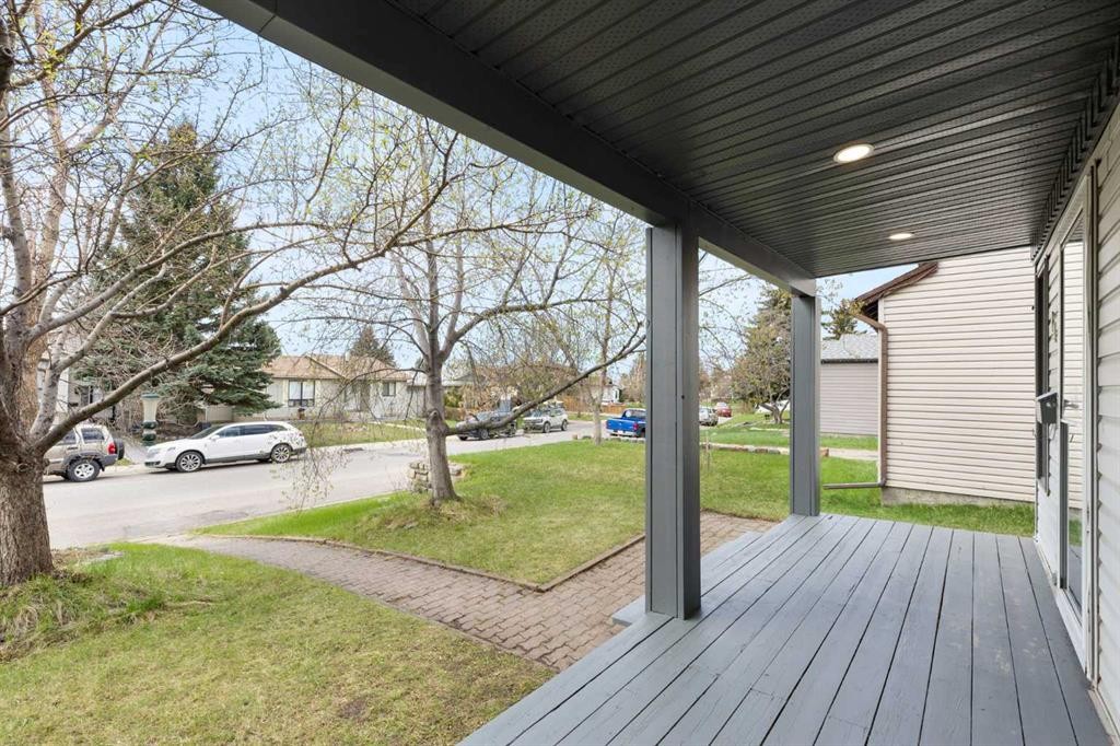 84 Abingdon Crescent Ne, Calgary, AB - Outdoor With Deck Patio Veranda