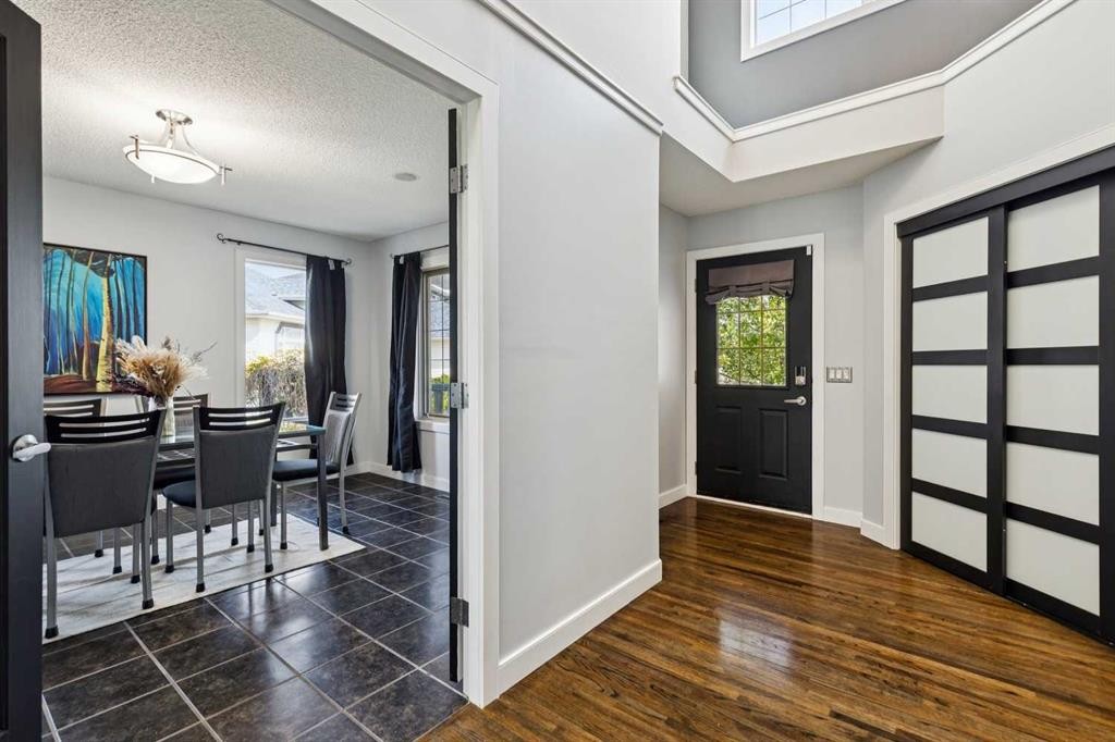 98 Sierra Nevada Green Sw, Calgary, AB - Indoor