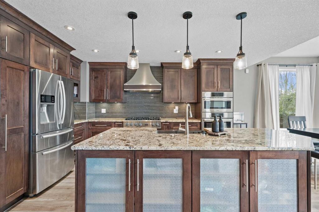 31 Brightondale Close Se, Calgary, AB - Indoor Photo Showing Other Room