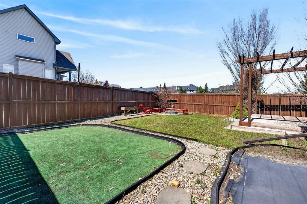 421 Auburn Bay Boulevard Se, Calgary, AB - Outdoor With Backyard