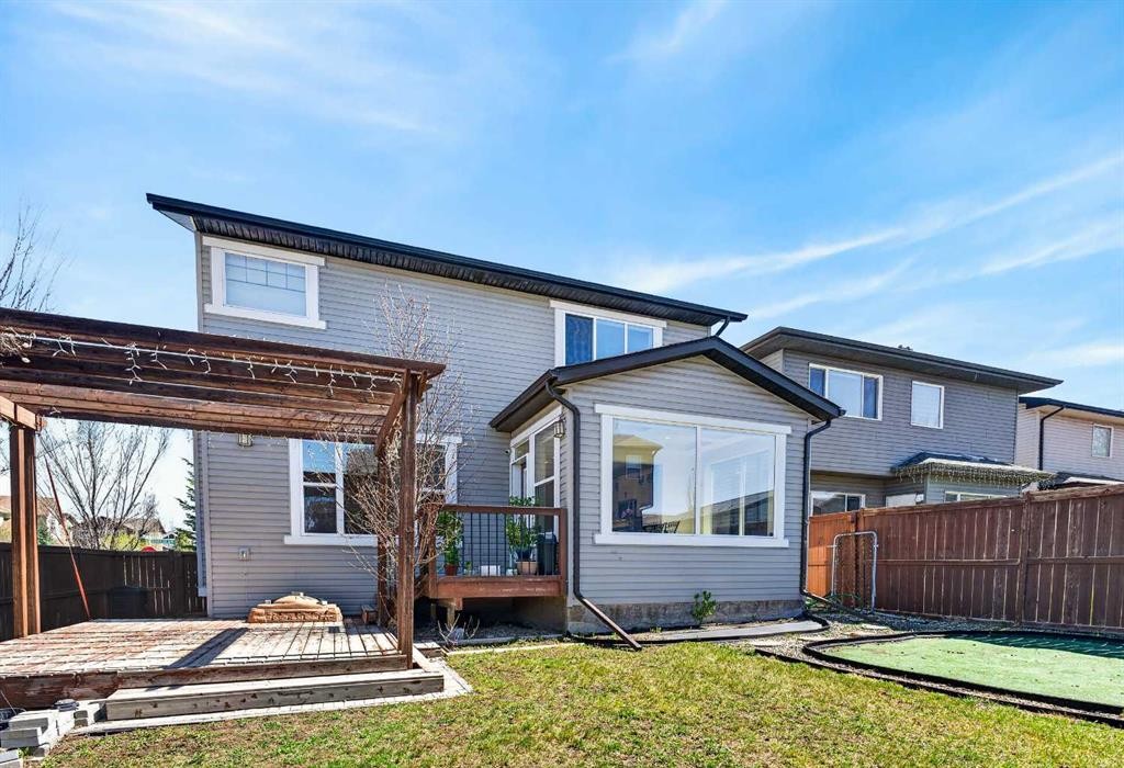 421 Auburn Bay Boulevard Se, Calgary, AB - Outdoor