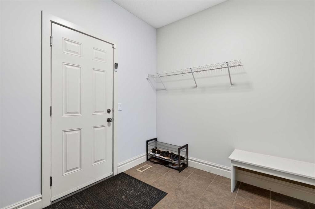 421 Auburn Bay Boulevard Se, Calgary, AB - Indoor Photo Showing Other Room