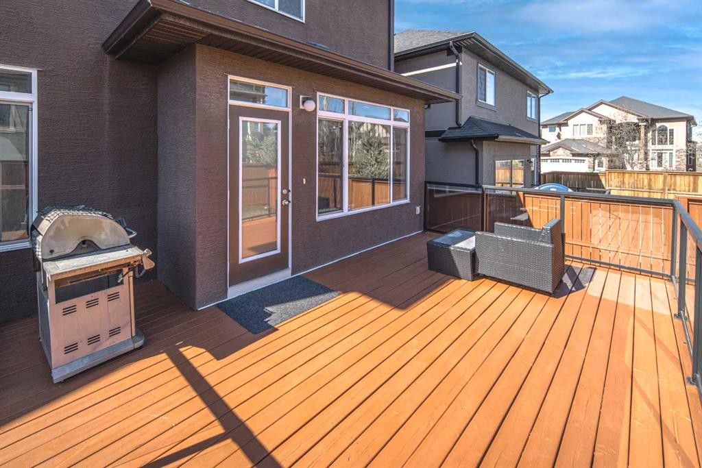 10 Aspenshire Place Sw, Calgary, AB - Outdoor With Deck Patio Veranda With Exterior