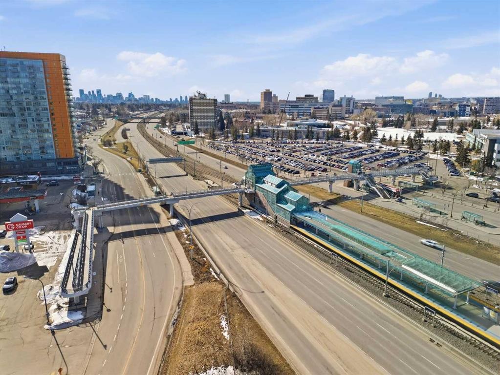 203-3103 Blakiston Drive Nw, Calgary, AB - Outdoor With View