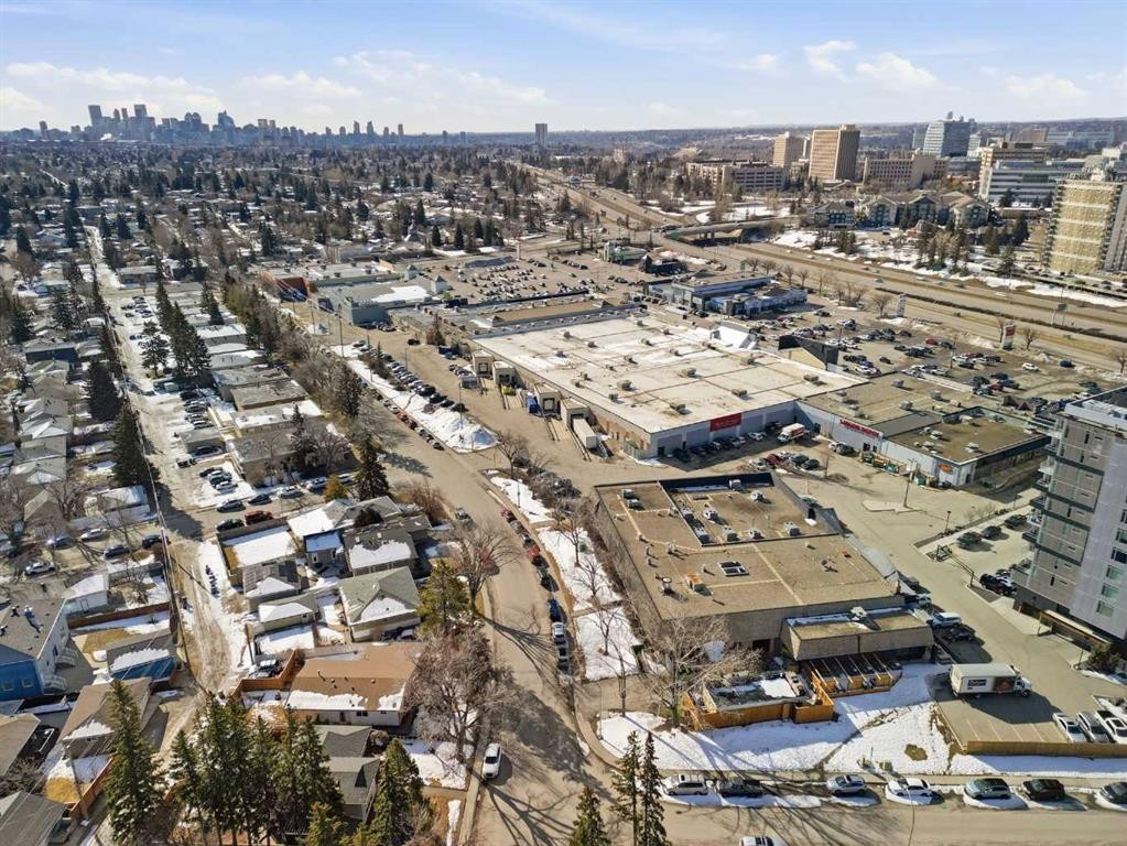 203-3103 Blakiston Drive Nw, Calgary, AB - Outdoor With View