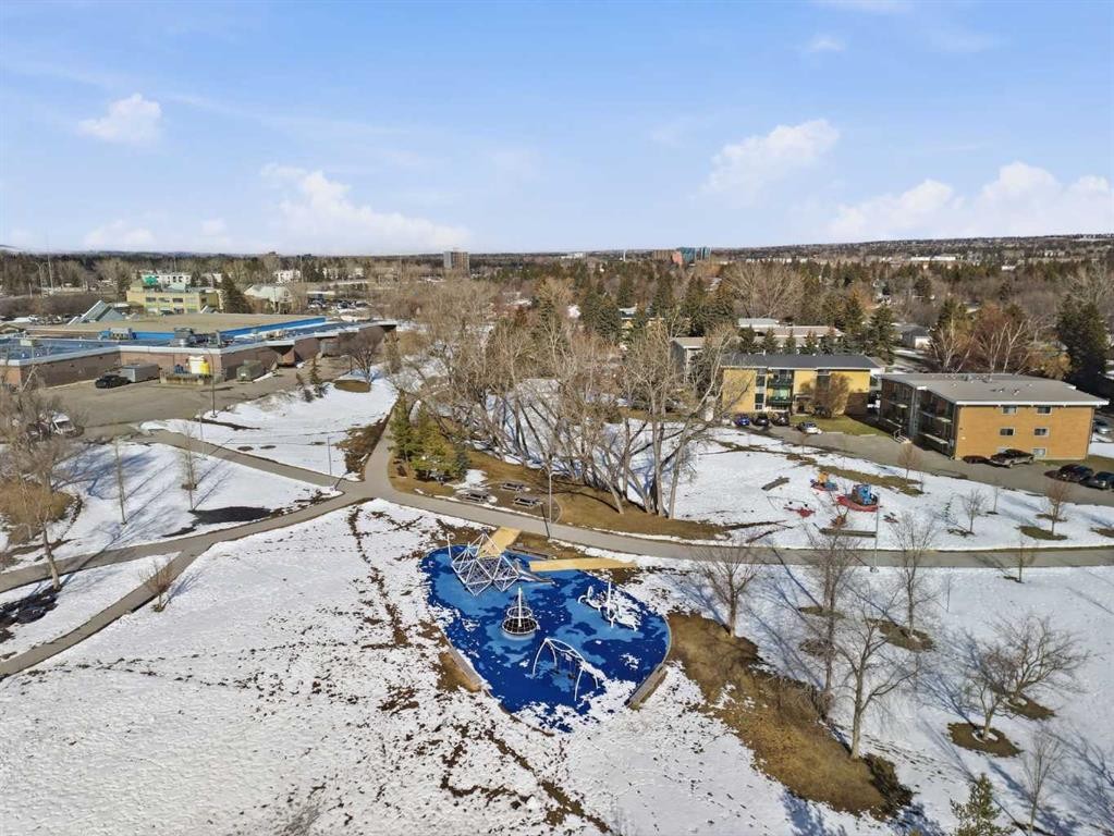 203-3103 Blakiston Drive Nw, Calgary, AB - Outdoor With View