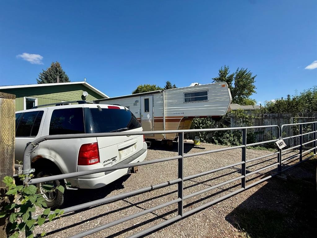807 8 Avenue Se, High River, AB