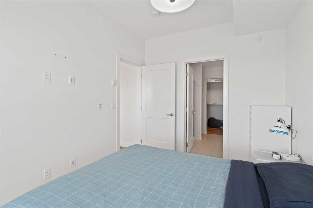 332-20 Seton Park Se, Calgary, AB - Indoor Photo Showing Bedroom