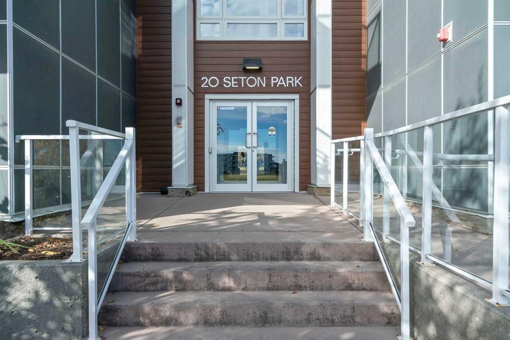332-20 Seton Park Se, Calgary, AB - Outdoor