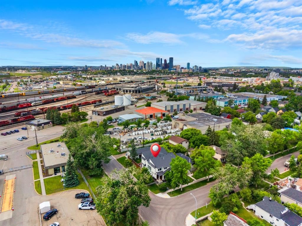 2741 16A Street Se, Calgary, AB
