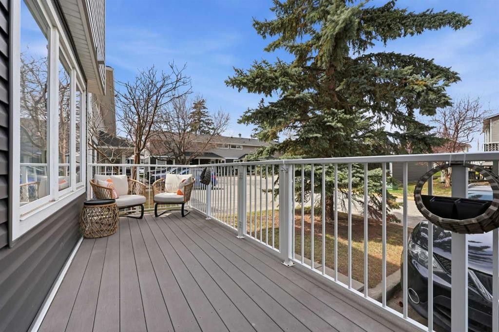 450 Regal Park Ne, Calgary, AB - Outdoor With Deck Patio Veranda With Exterior