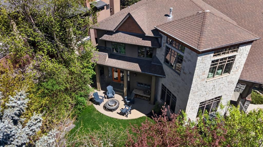 914 36 Avenue Sw, Calgary, AB - Outdoor