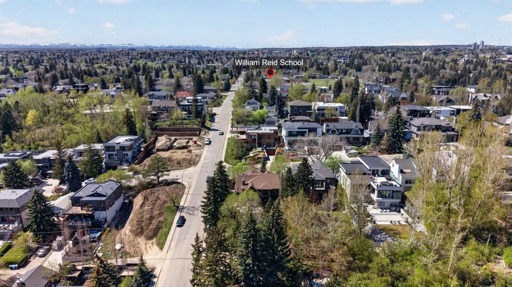 914 36 Avenue Sw, Calgary, AB - Outdoor With View
