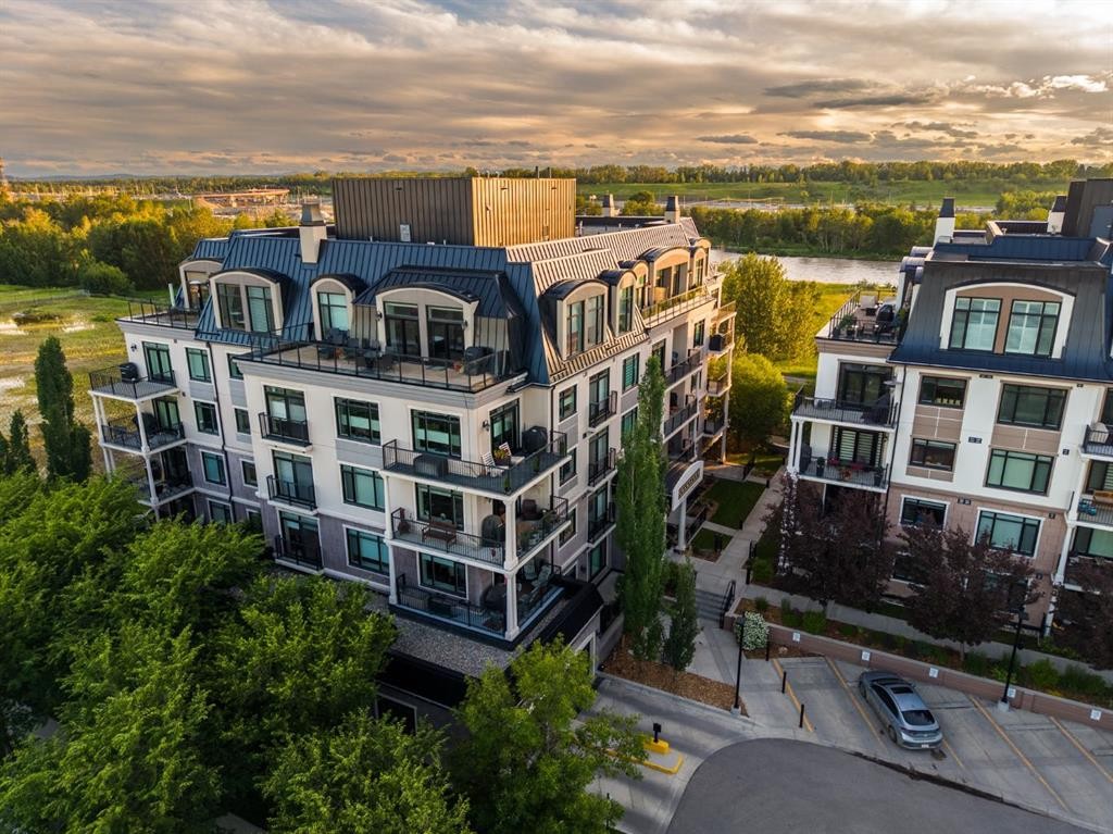 305-221 Quarry Way Se, Calgary, AB - Outdoor With Balcony