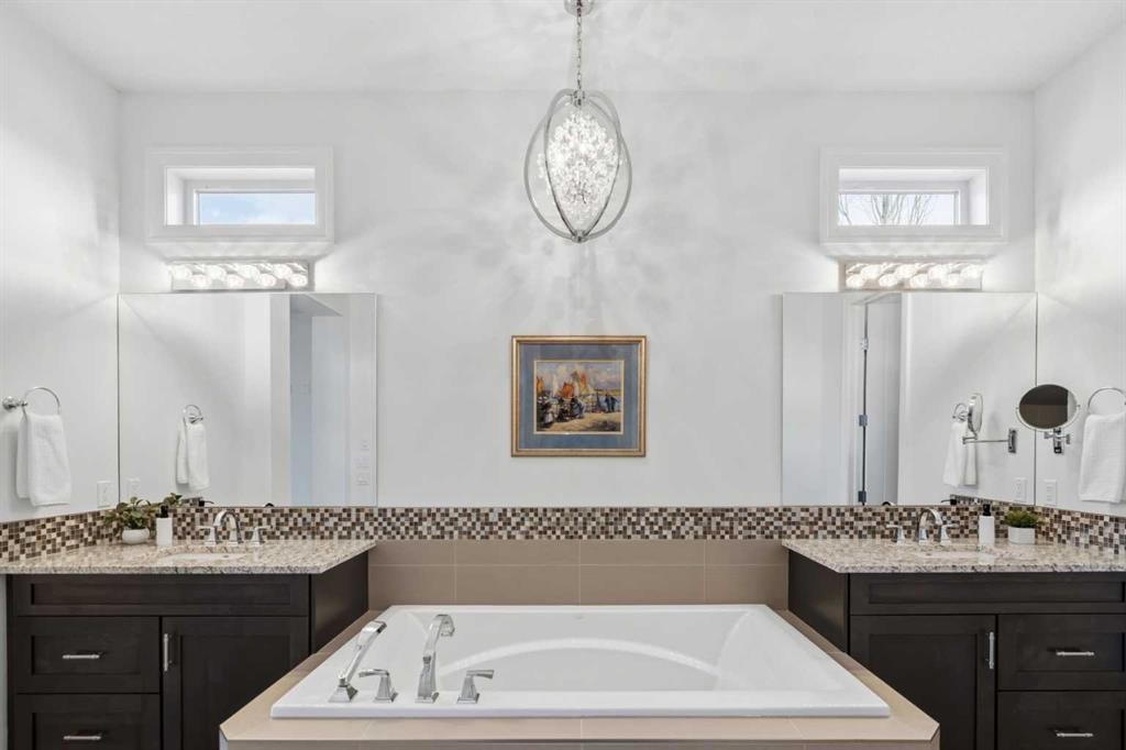 117 Spring Water Close, Heritage Pointe, AB - Indoor Photo Showing Bathroom