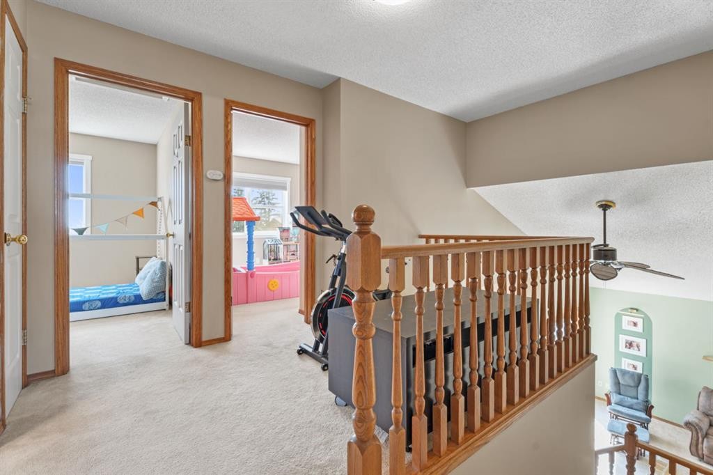 133 Carr Crescent, Okotoks, AB - Indoor Photo Showing Other Room