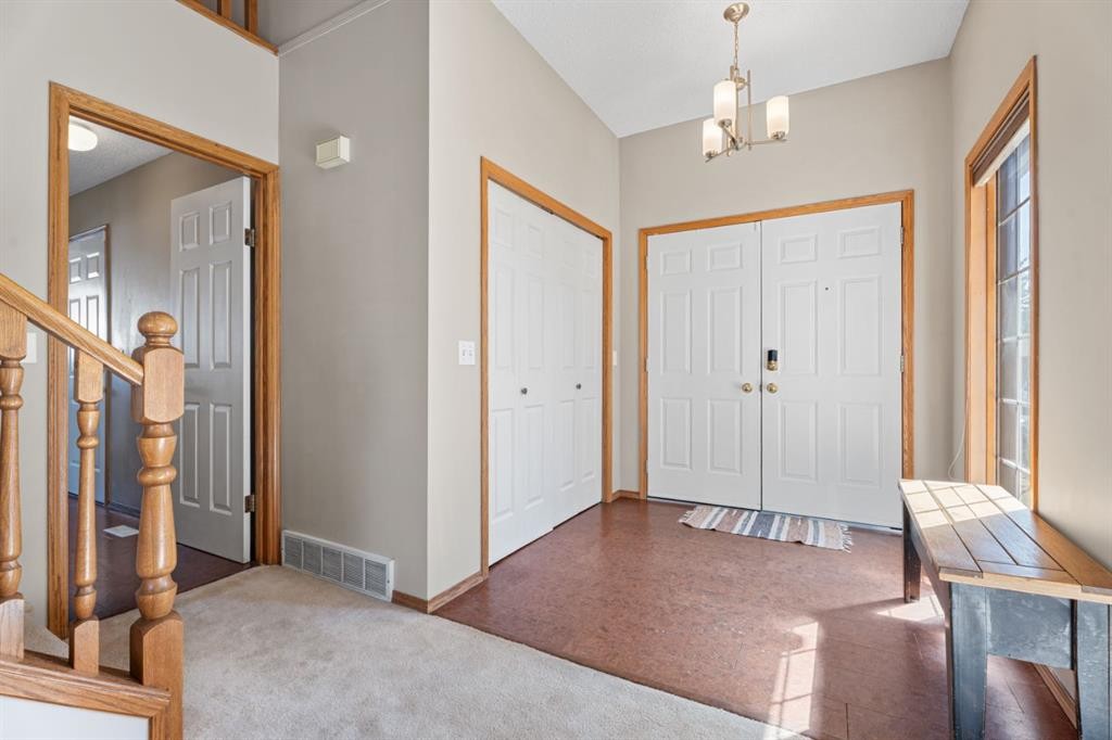 133 Carr Crescent, Okotoks, AB - Indoor Photo Showing Other Room