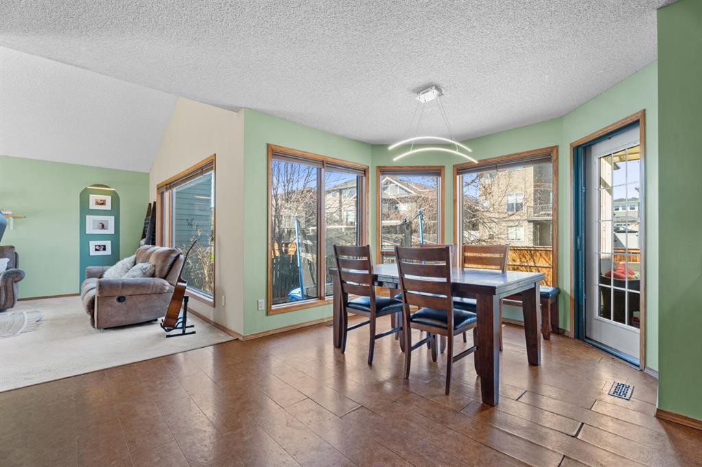 133 Carr Crescent, Okotoks, AB - Indoor Photo Showing Other Room