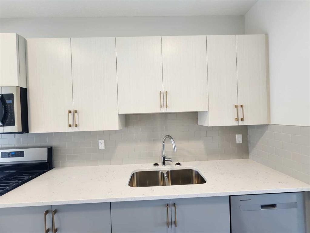 96 Tuscany Summit Square Nw, Calgary, AB