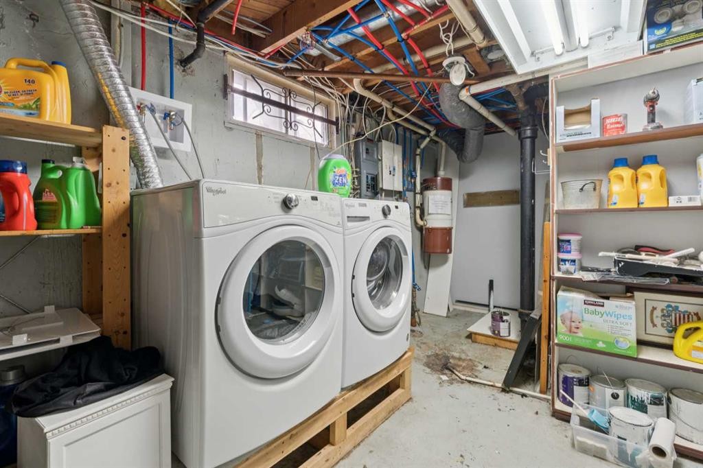 9812 2 Street Se, Calgary, AB - Indoor Photo Showing Laundry Room