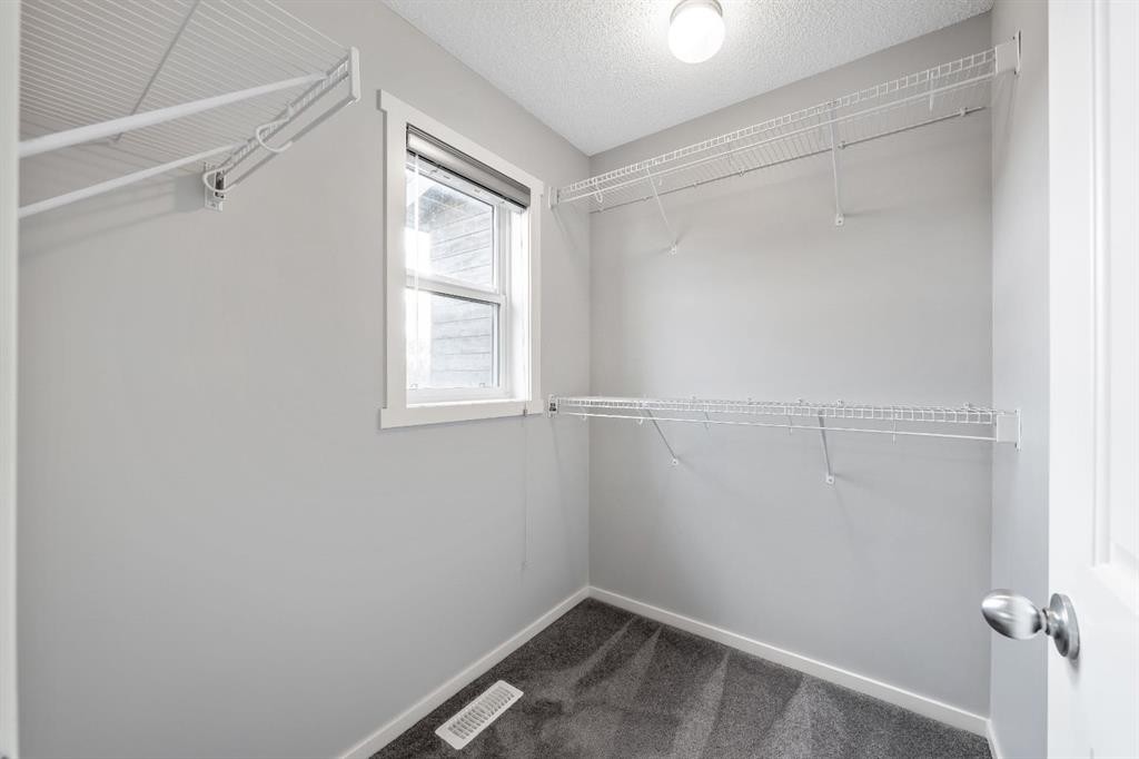 623 Walden Drive Se, Calgary, AB - Indoor Photo Showing Other Room