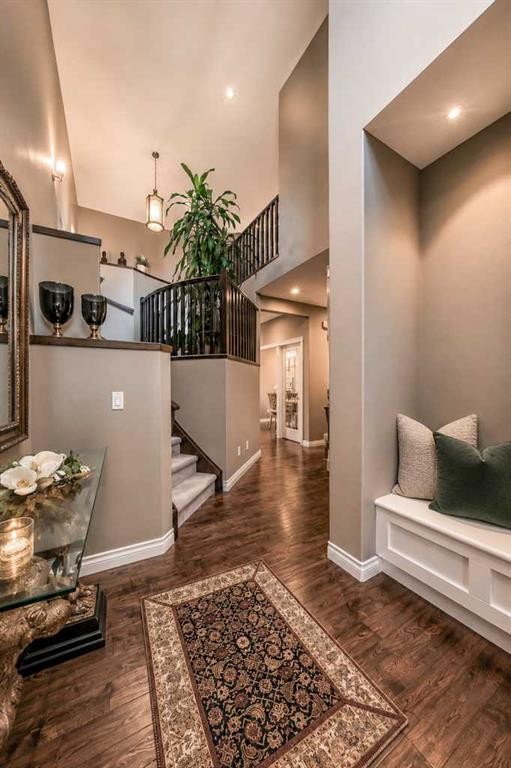 23 Aspen Summit Mount Sw, Calgary, AB - Indoor Photo Showing Other Room