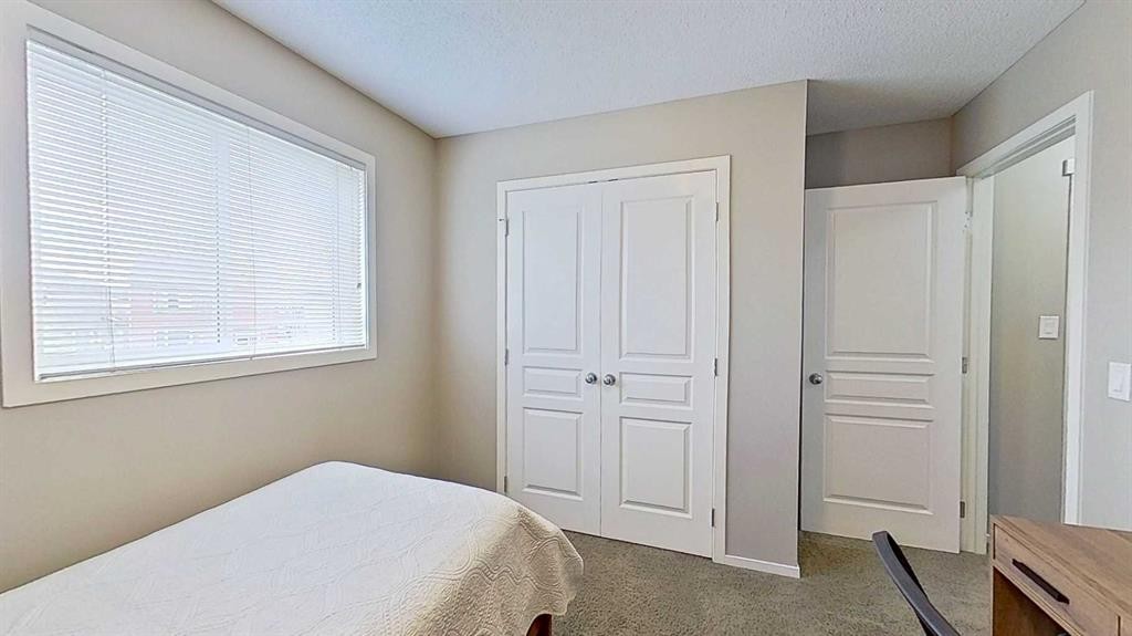 1600 Copperfield Boulevard Se, Calgary, AB