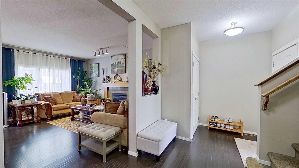 1600 Copperfield Boulevard Se, Calgary, AB
