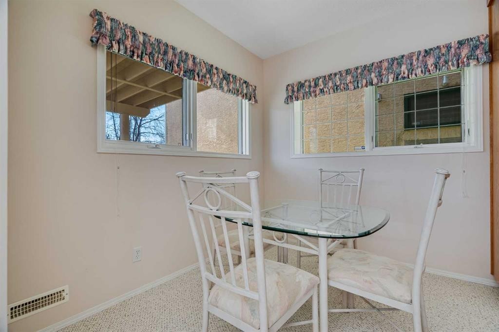 58 Evergreen Bay Sw, Calgary, AB - Indoor