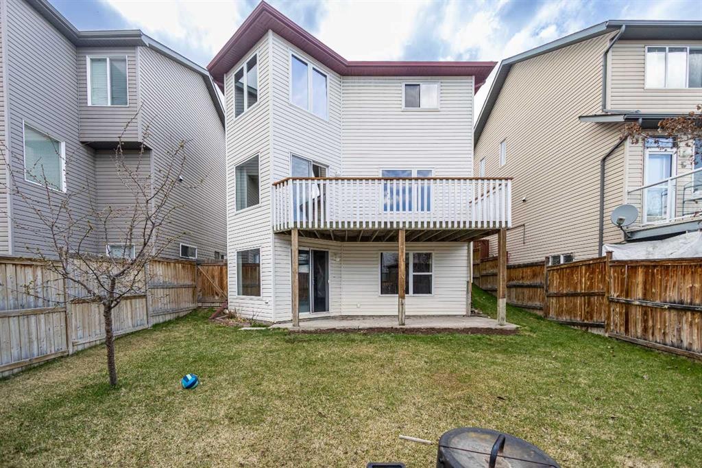112 Everridge Drive Sw, Calgary, AB - Outdoor With Deck Patio Veranda With Exterior