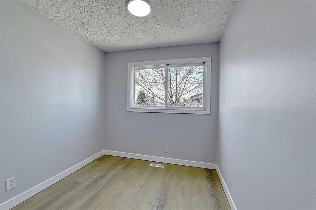 71 Falton Drive Ne, Calgary, AB - Indoor Photo Showing Other Room
