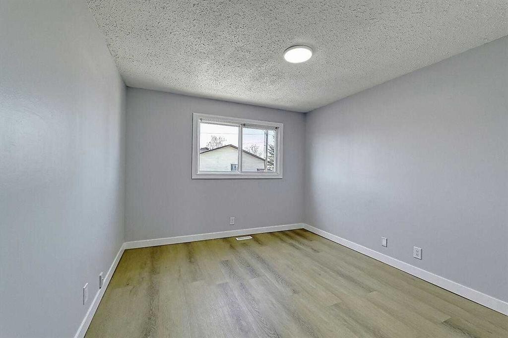 71 Falton Drive Ne, Calgary, AB - Indoor Photo Showing Other Room