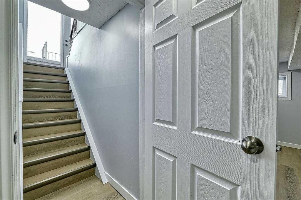 71 Falton Drive Ne, Calgary, AB - Indoor Photo Showing Other Room