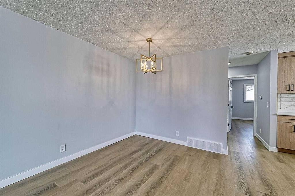 71 Falton Drive Ne, Calgary, AB - Indoor