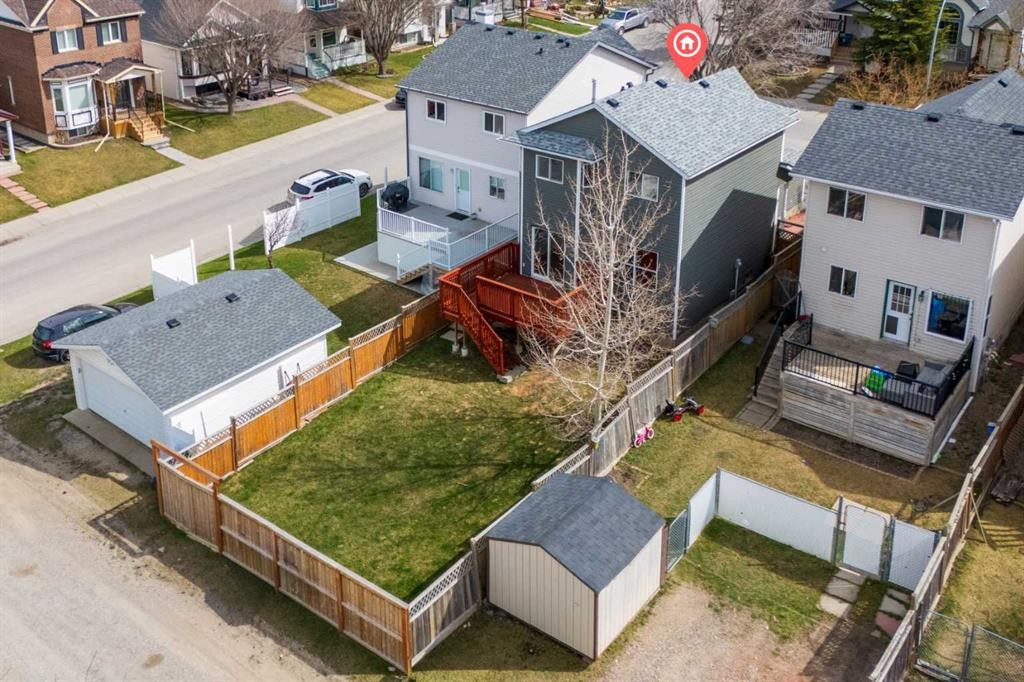 289 Hidden Spring Green Nw, Calgary, AB - Outdoor