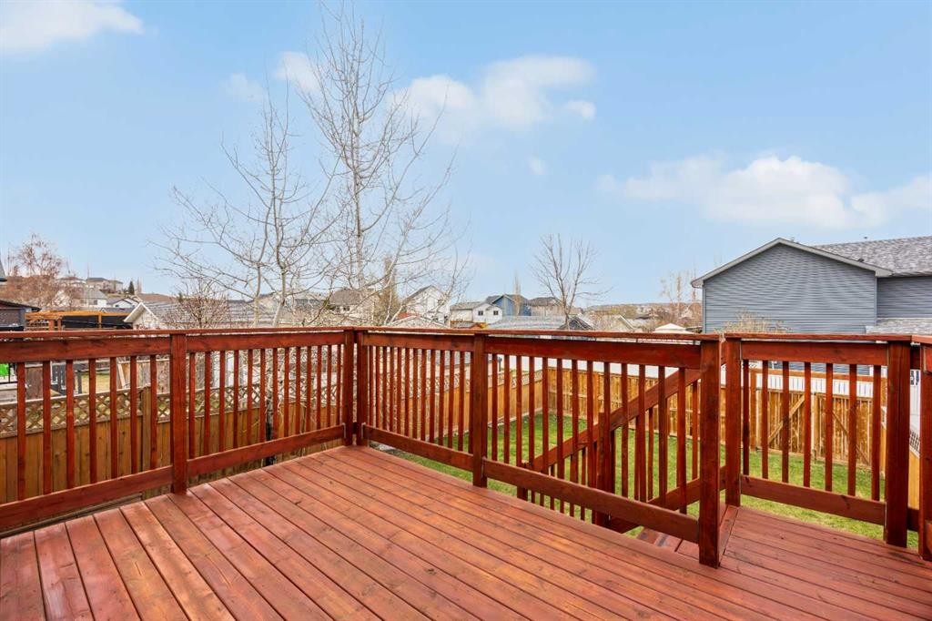 289 Hidden Spring Green Nw, Calgary, AB - Outdoor