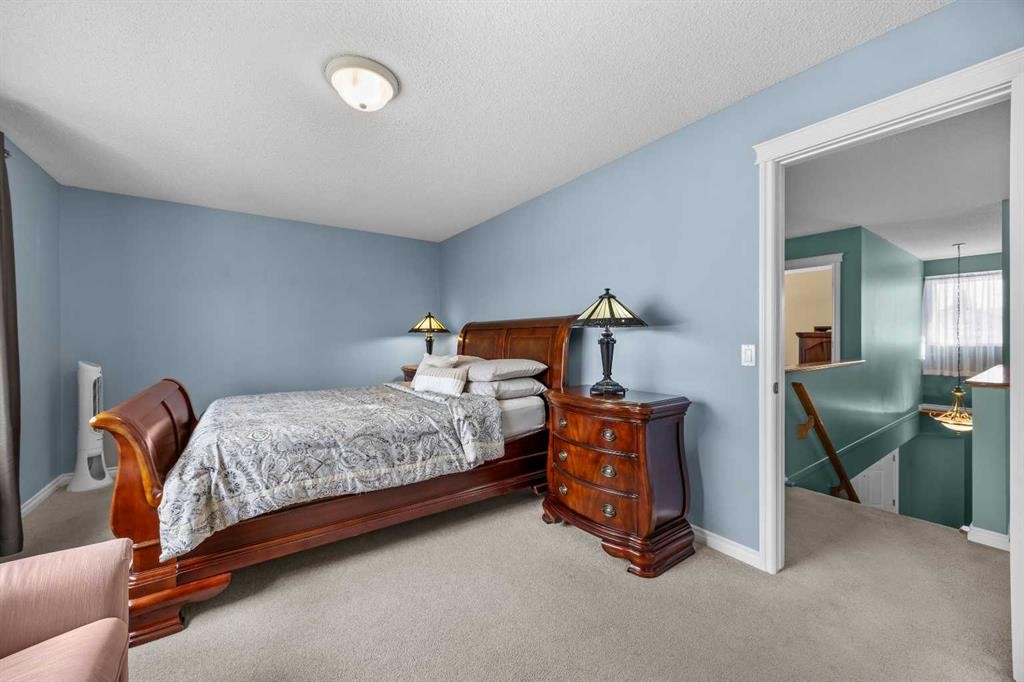 11178 Hidden Valley Drive Nw, Calgary, AB - Indoor Photo Showing Bedroom