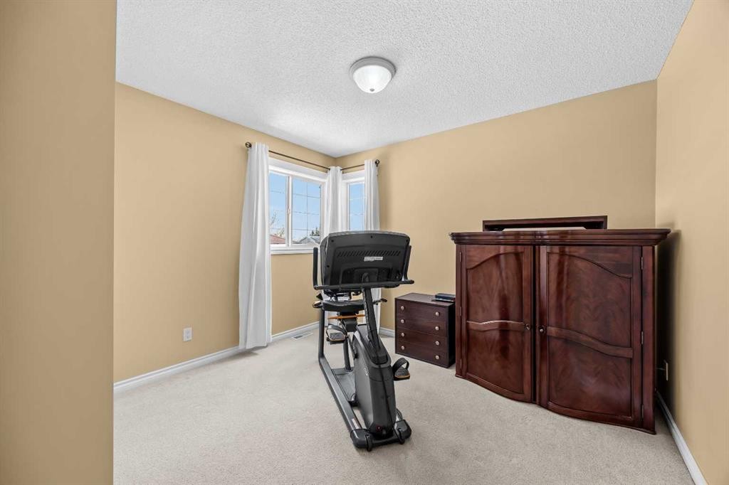 11178 Hidden Valley Drive Nw, Calgary, AB - Indoor